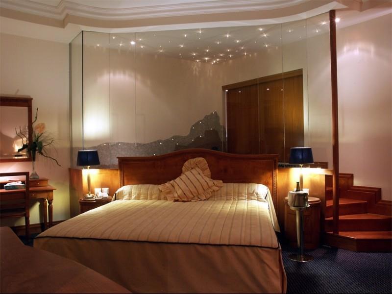 Fortina Spa Resort 슬리에마 객실 사진 A bedroom at the hotel