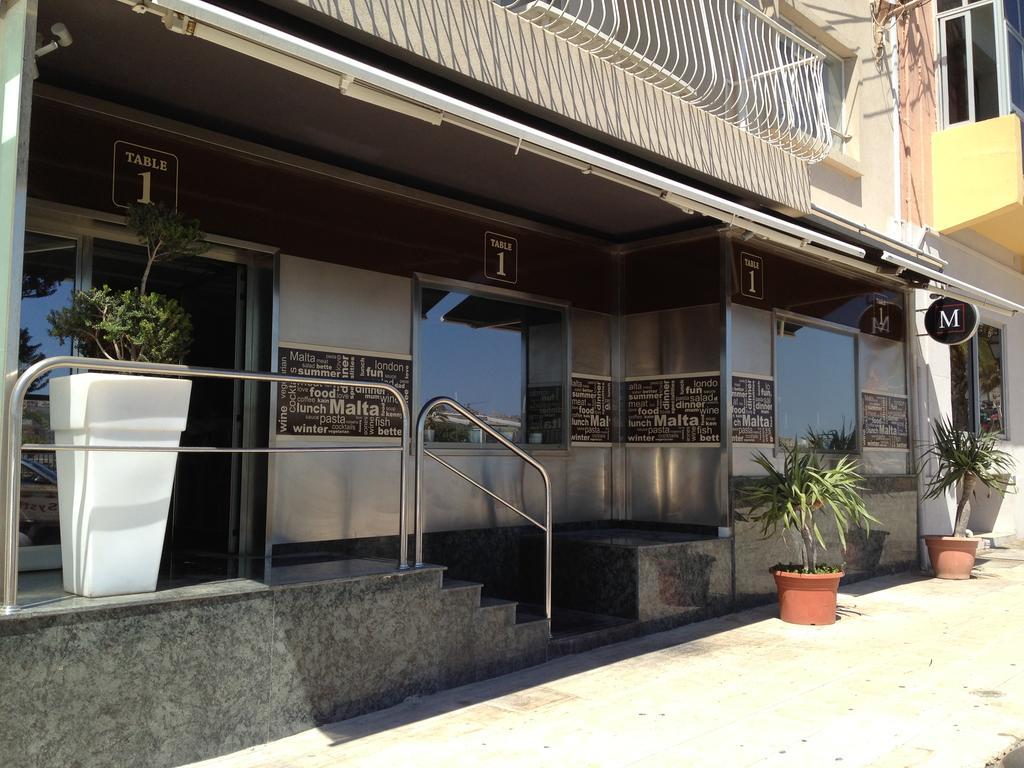 Fortina Spa Resort 슬리에마 외부 사진 Restaurant in Spain