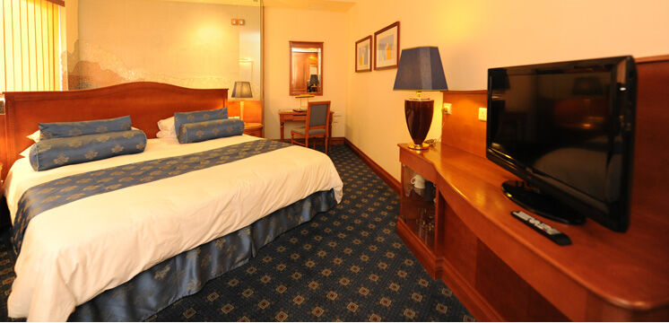 Fortina Spa Resort 슬리에마 외부 사진 A room at the hotel